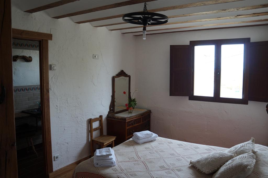 Casa Rural Bioenergetica La Serrezuela Olmos de Atapuerca Luaran gambar