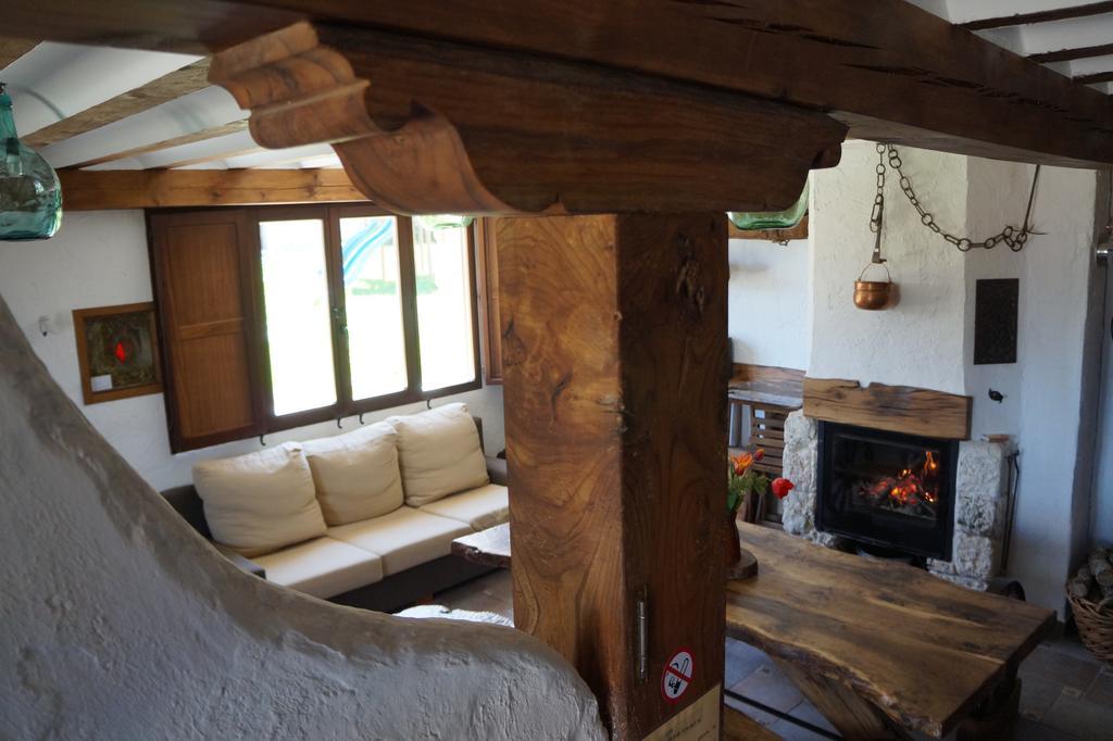 Casa Rural Bioenergetica La Serrezuela Olmos de Atapuerca Luaran gambar