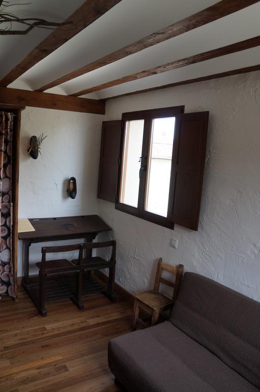 Casa Rural Bioenergetica La Serrezuela Olmos de Atapuerca Luaran gambar